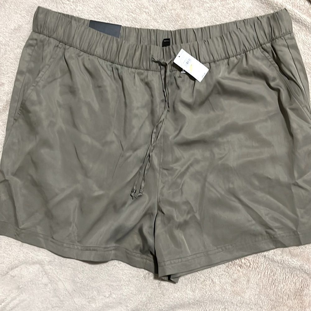 NWT- Banana Republic - 12